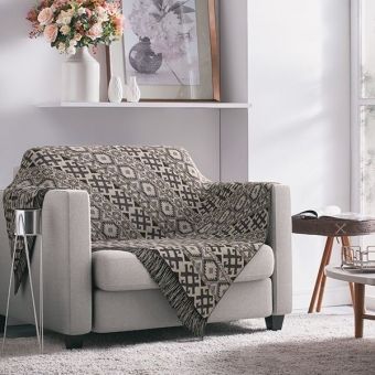 Manta para Sofá Jacquard Adomes Casablanca 2,10 x 1,40 m