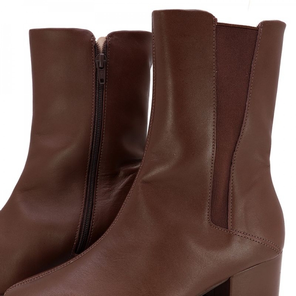 Bota Feminina Salto Bloco Usaflex em Couro Elástico - Chocolate