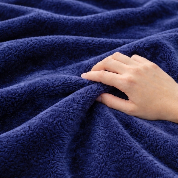 Cobertor Casal Kacyumara Blanket 300 Toque de Seda - Azul Marinho