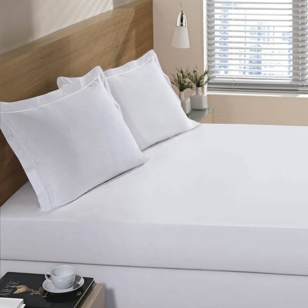 Lençol com Elástico Casal Buettner Reffinata 230 Fios - Branco